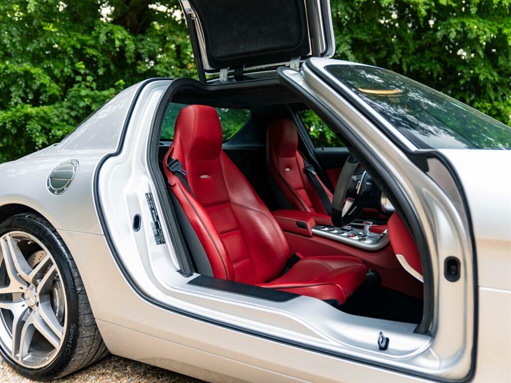 Mercedes-Benz SLS Gullwing Coupe Silver #10
