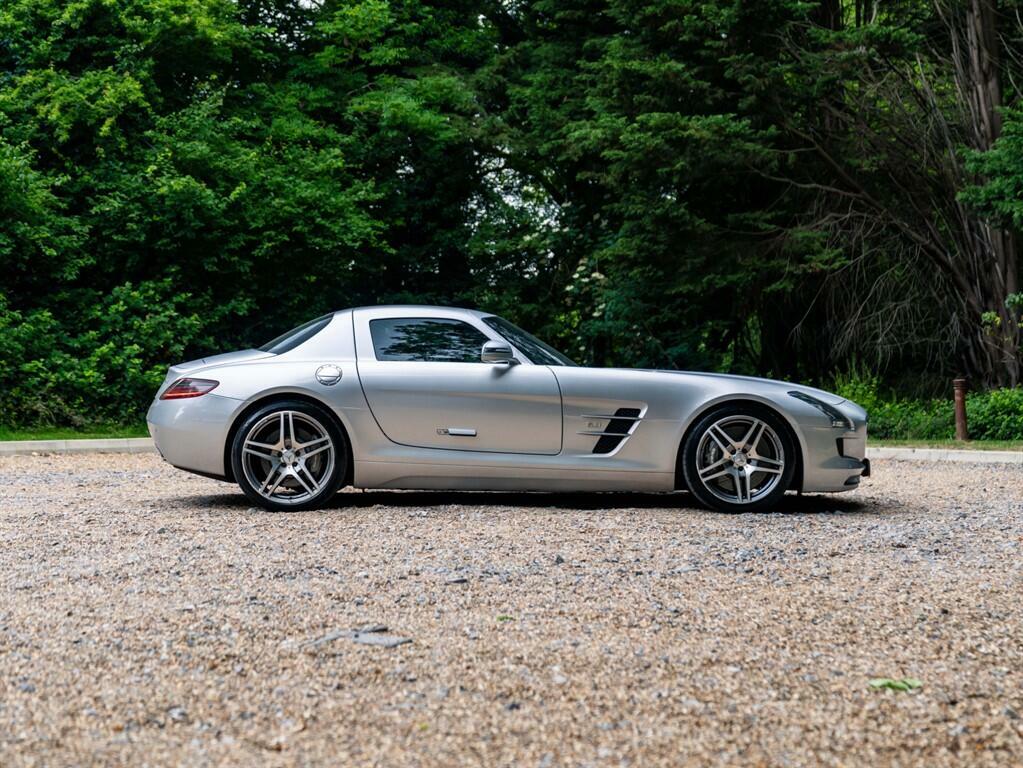 Mercedes-Benz SLS Gullwing Coupe Silver #22