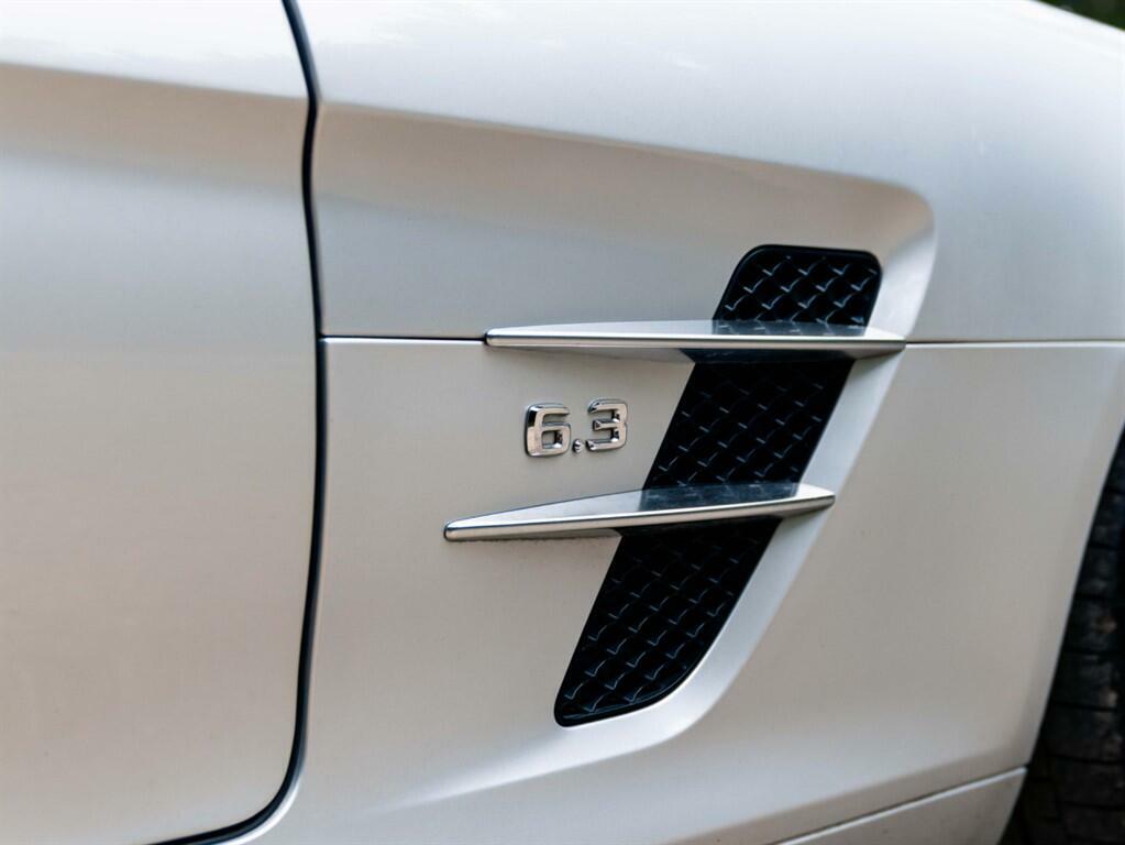Mercedes-Benz SLS Gullwing Coupe Silver #11
