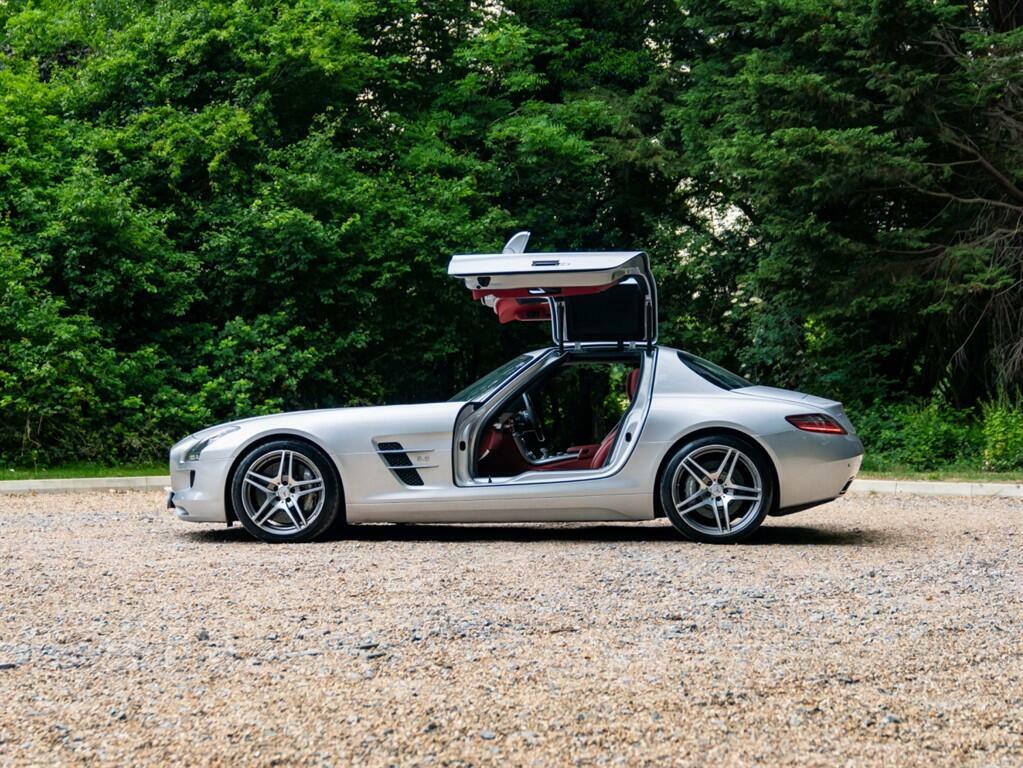 Mercedes-Benz SLS Gullwing Coupe Silver #5