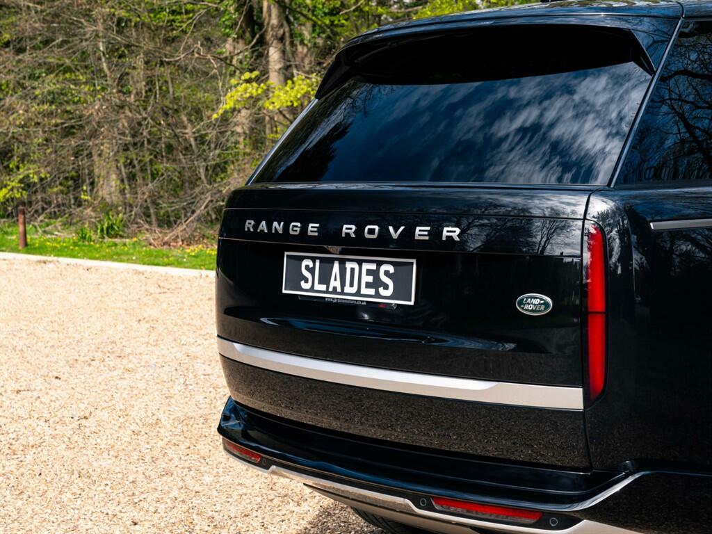 Land Rover Range Rover 3.0 D350 Black #12