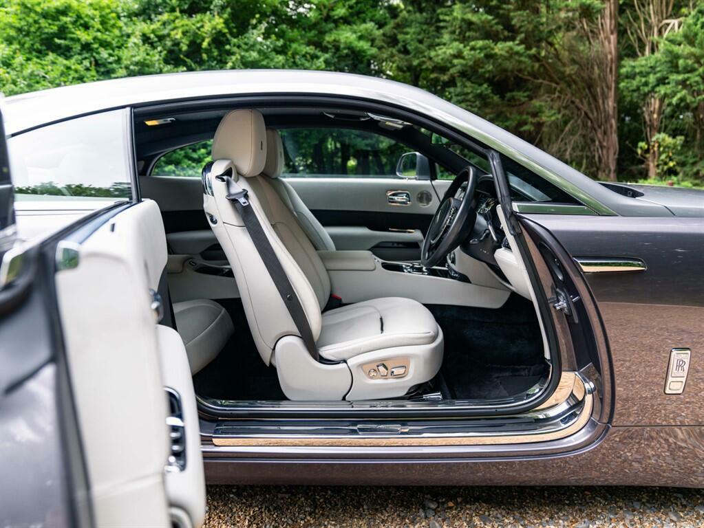 Rolls-Royce Wraith Black Badge  #17