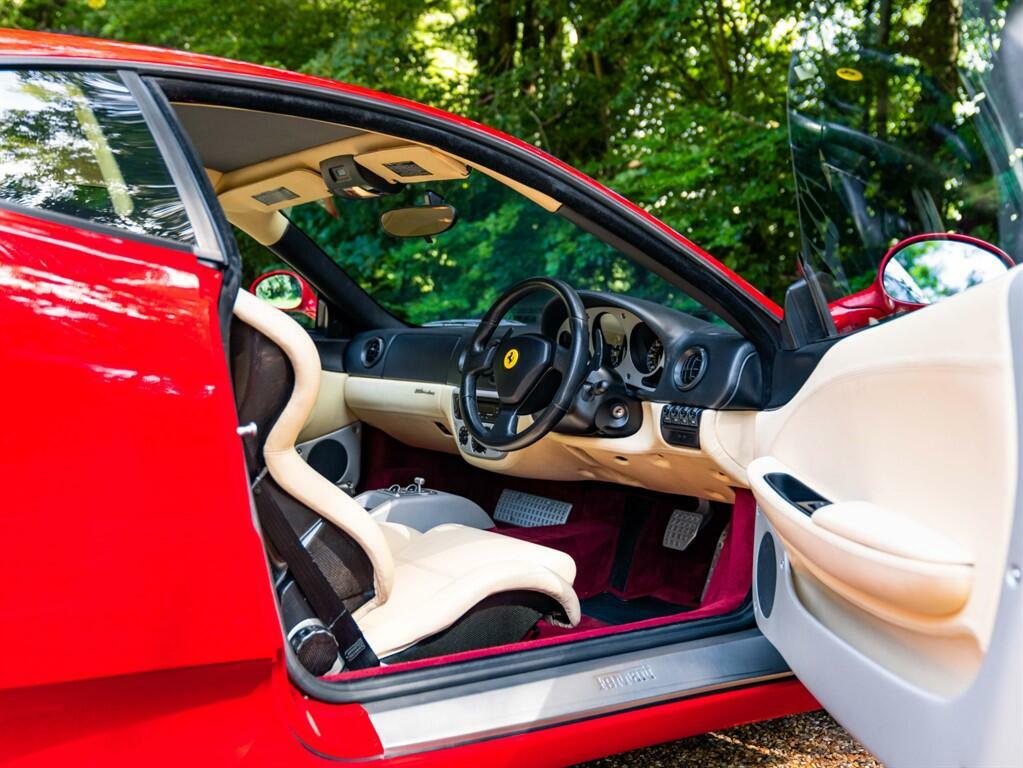 Ferrari 360 4.0L Coupe F1 Black #19