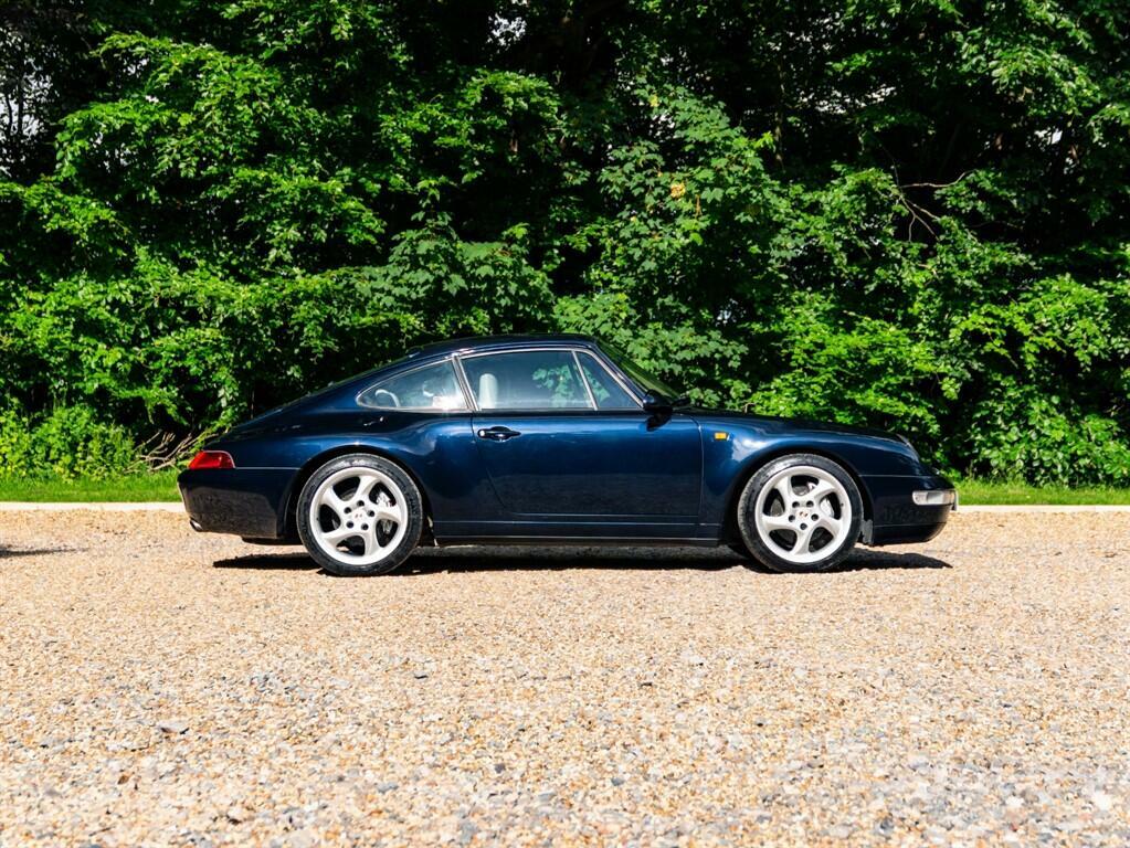 Porsche 911 993 Carrera 4 Blue #5