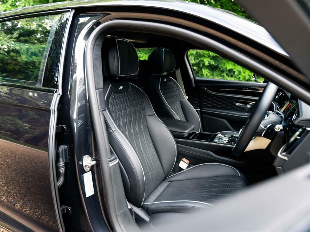 Bentley Flying Spur 6.0 W12 Speed Edition 12 Saloon 4W Green #14