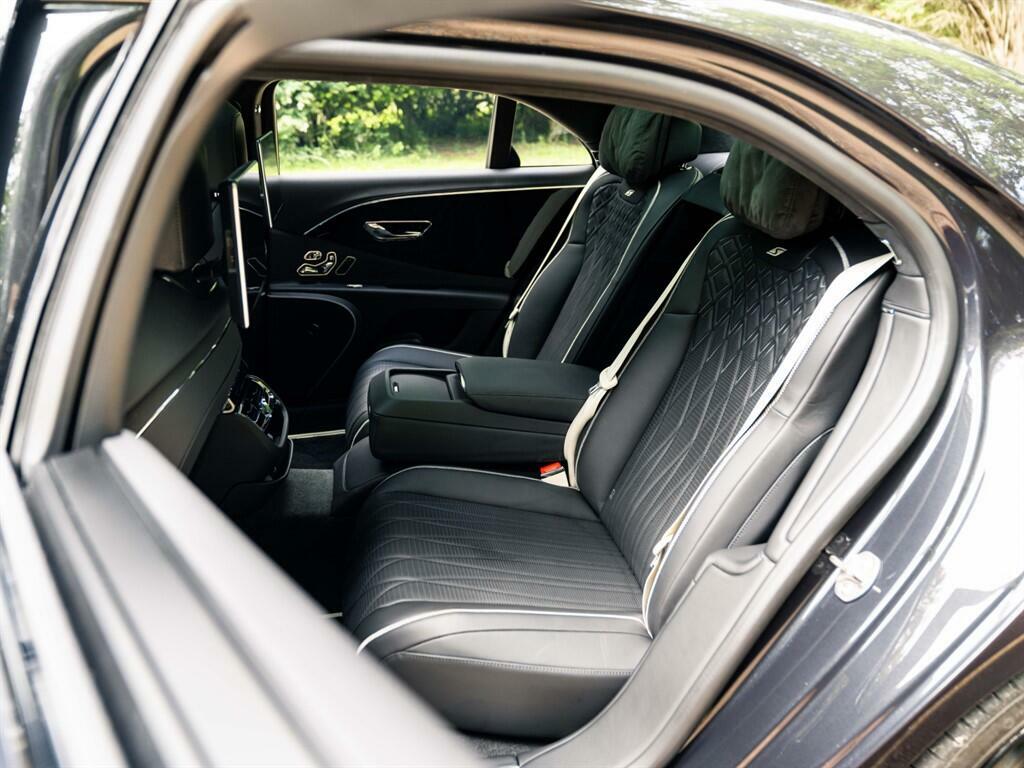 Bentley Flying Spur 6.0 W12 Speed Edition 12 Saloon 4W Green #17