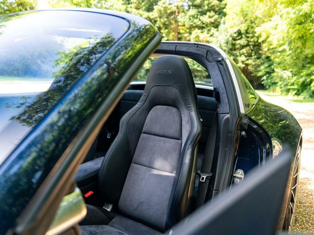 Porsche 911 4.0 991 Gt3 Pdk Euro 6 Black #16