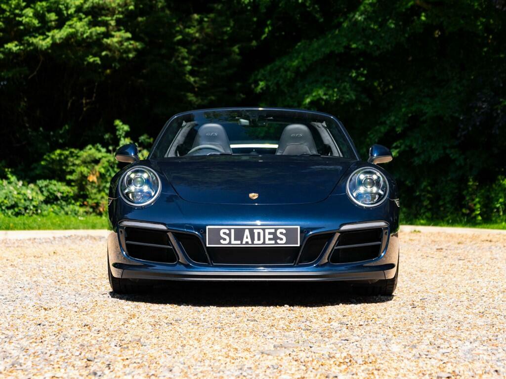 Porsche 911 991 4 Gts Blue #2