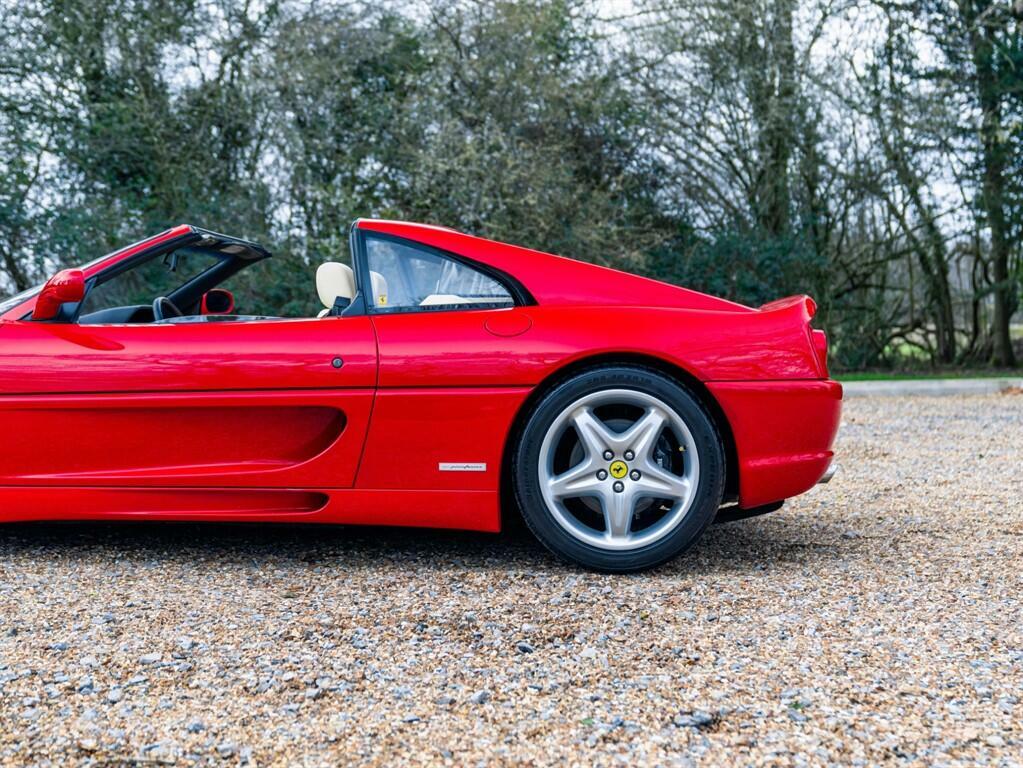 Ferrari F355 3.5 L Gts Uk Rhd Red #17