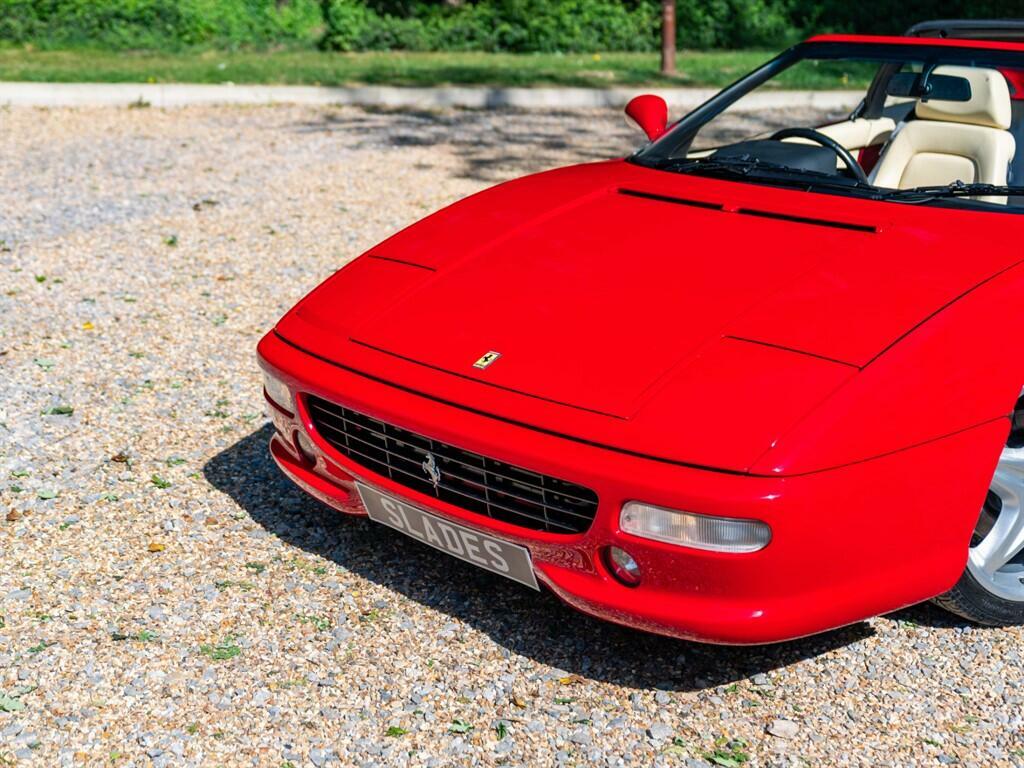 Ferrari F355 3.5 Berlinetta Red #7