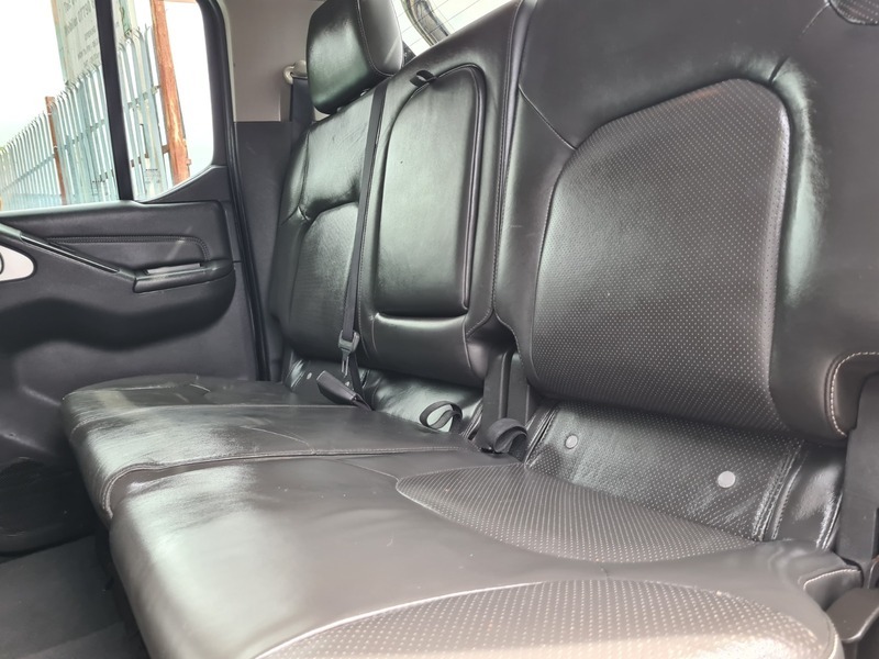 Nissan Navara Dci Silver #10