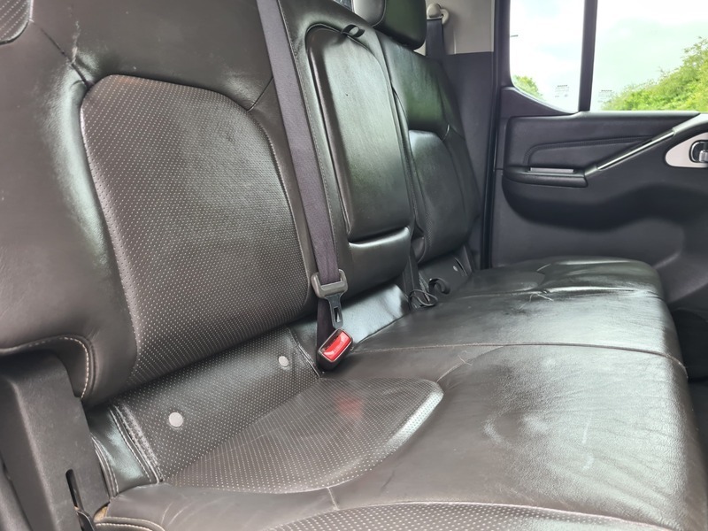 Nissan Navara Dci Silver #8