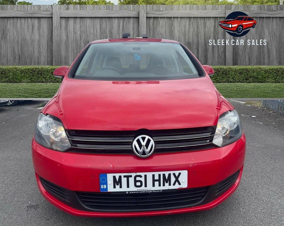 Volkswagen Golf Plus 1.6 Tdi 105 Bluemotion Tech Se MT61HMX Red