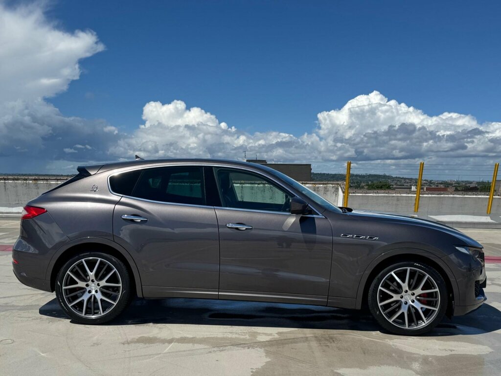 Maserati Levante D V6 White #8