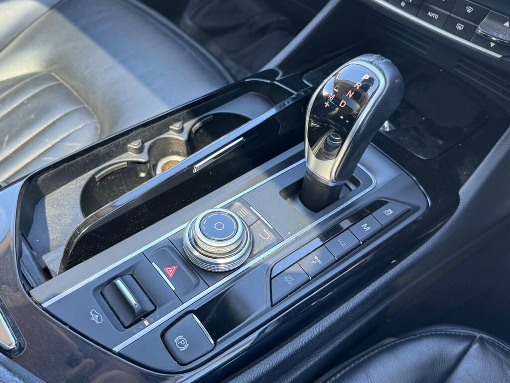 Maserati Levante D V6 White #30
