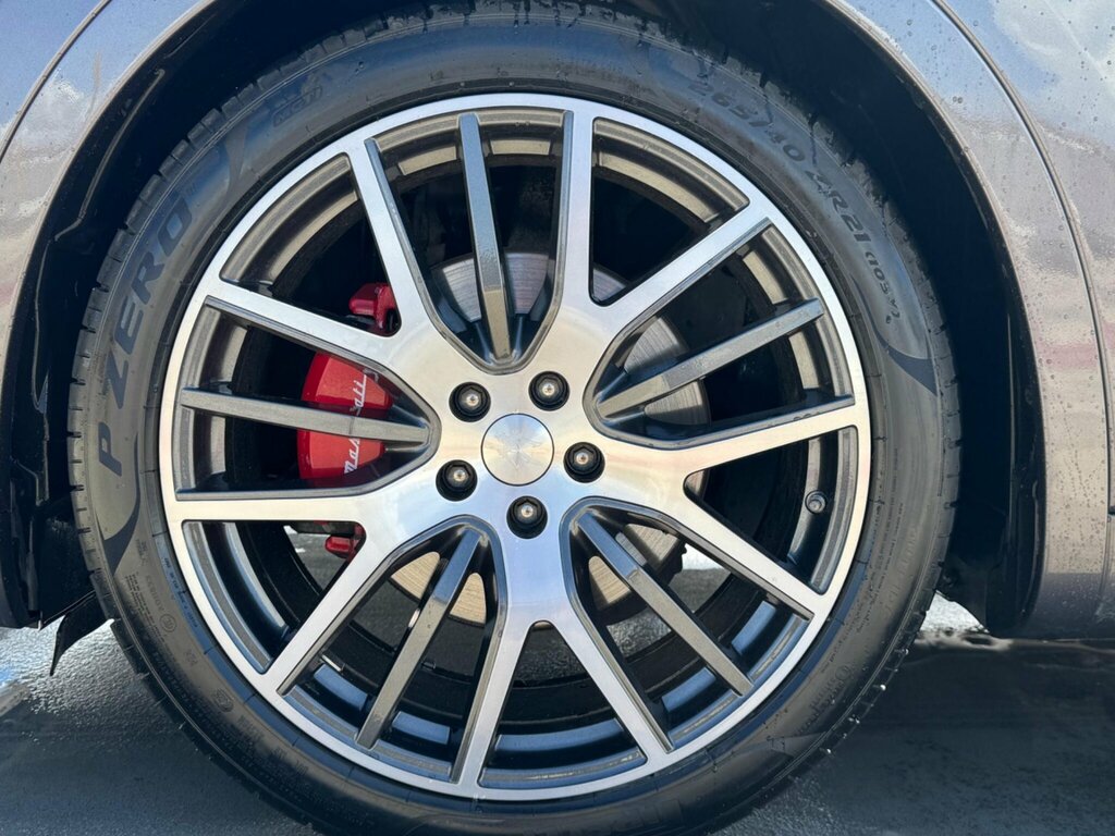 Maserati Levante D V6 White #12