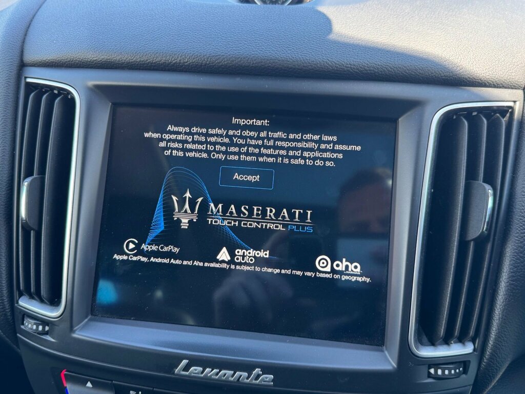 Maserati Levante D V6 White #29