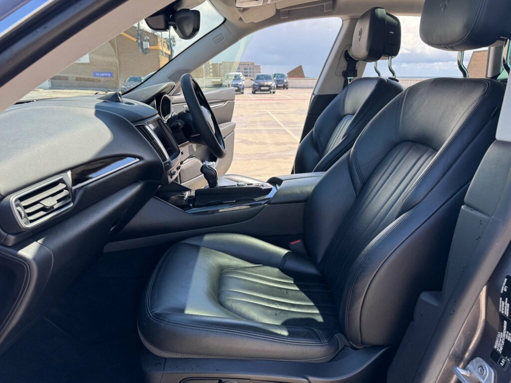 Maserati Levante D V6 White #13