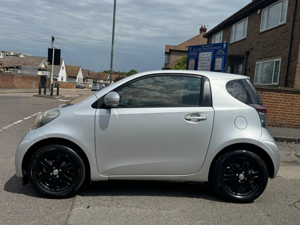 Toyota IQ 1.0 Vvt-i 2 Euro 4 Silver #4