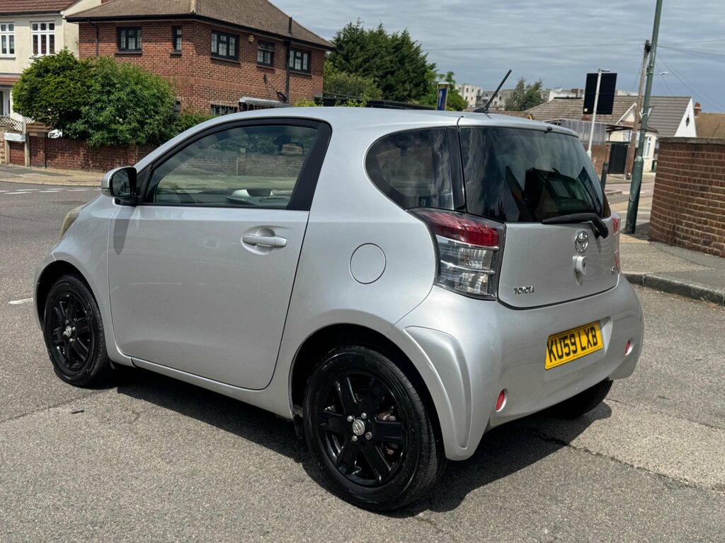 Toyota IQ 1.0 Vvt-i 2 Euro 4 Silver #5