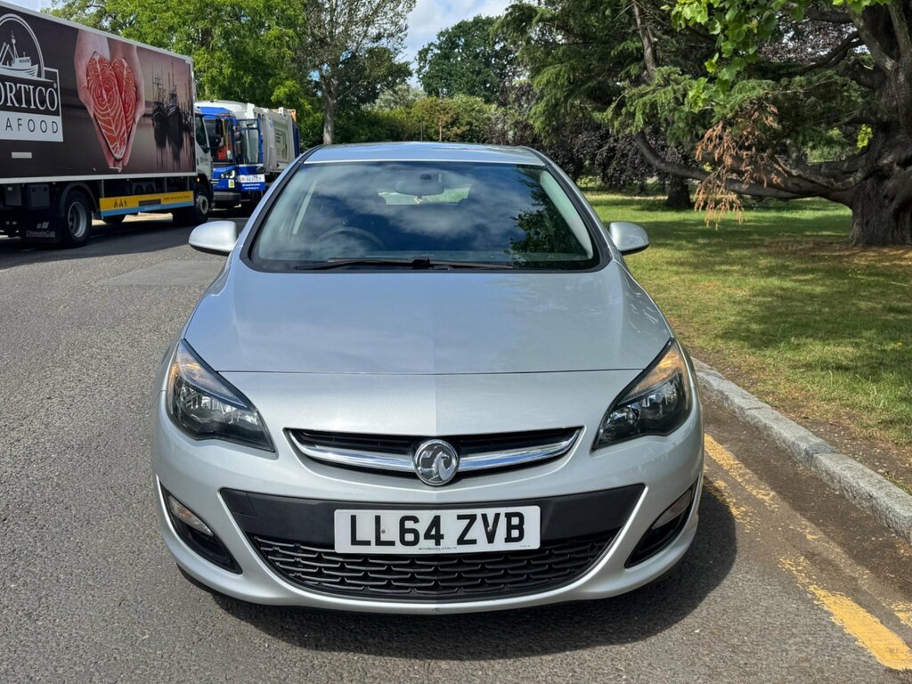 Vauxhall Astra 1.4 16V Design Euro 5 Silver #2