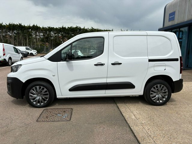 Peugeot Partner Professional Premium L1 1.5 FV72HNM White #5