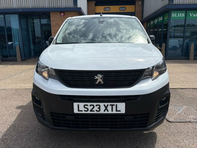 Peugeot Partner Asphalt Premium L1 1.5 LS23XTL White #2