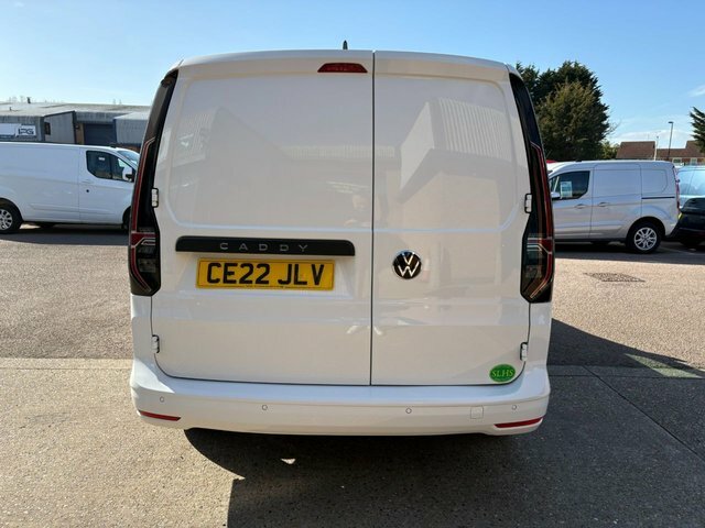 Volkswagen Caddy Maxi Commerce Plus White #9