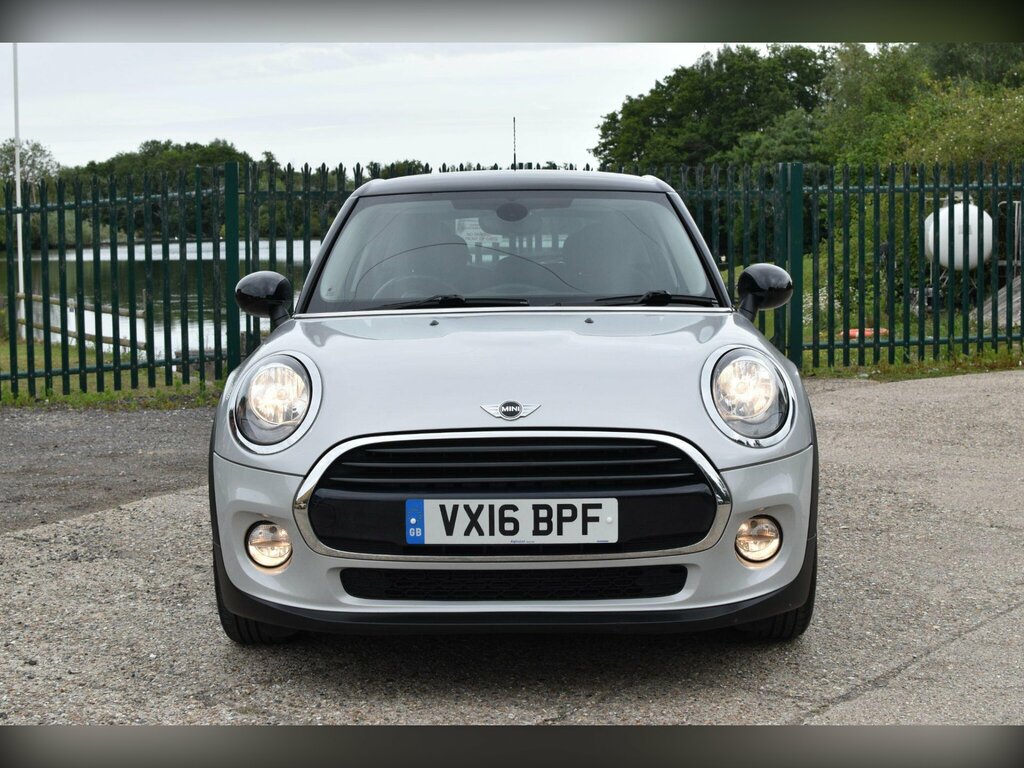Mini Hatch 1.5 Cooper D Hatchback Euro 6 S Silver #3