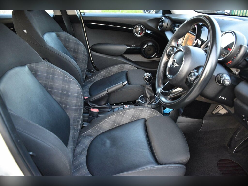 Mini Hatch Back Euro 6 Ss 136 Ps Blue #29