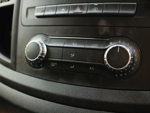 Mercedes-Benz Vito Panel Van Silver #29
