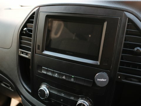 Mercedes-Benz Vito Panel Van Silver #32