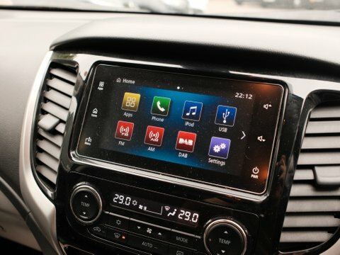 Mitsubishi L200  Silver #28