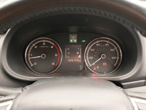 Mitsubishi L200  Silver #32