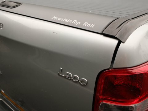 Mitsubishi L200  Silver #16