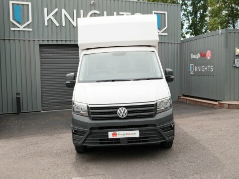 Volkswagen Crafter Cr35 Tdi Luton RK73VWY White #4