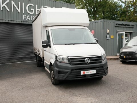 Volkswagen Crafter Cr35 Tdi Luton RK73VWY White #3