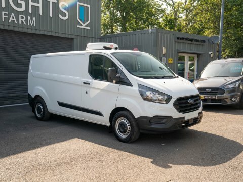 Ford Transit Custom 300 Leader Temperature BG72WXT White