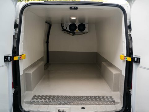 Ford Transit Custom 300 Leader Temperature BG72WXT White #3