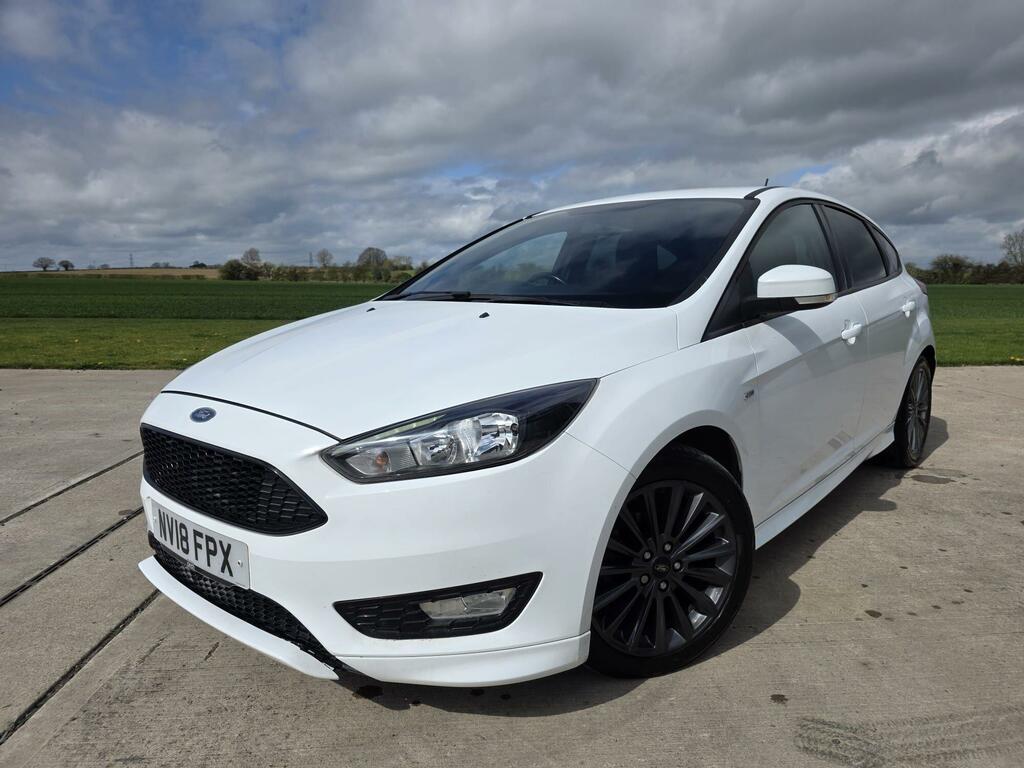 Ford Focus 1.0 Ecoboost 140 St-line Navigation Black #16