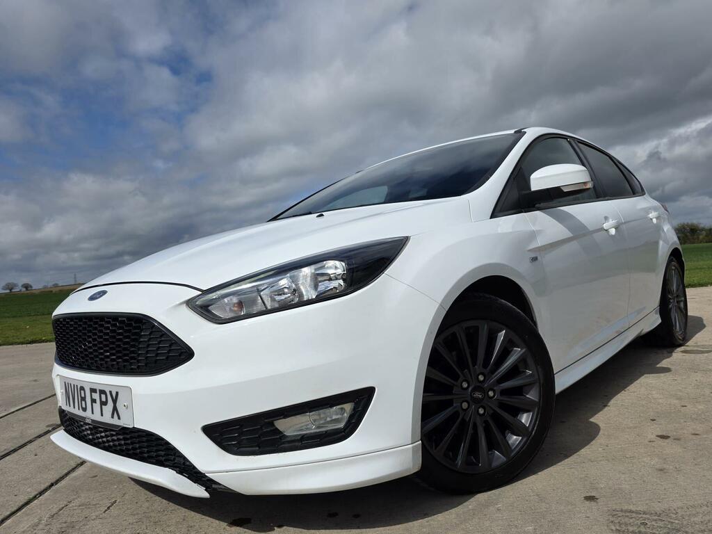 Ford Focus 1.0 Ecoboost 140 St-line Navigation Black #14
