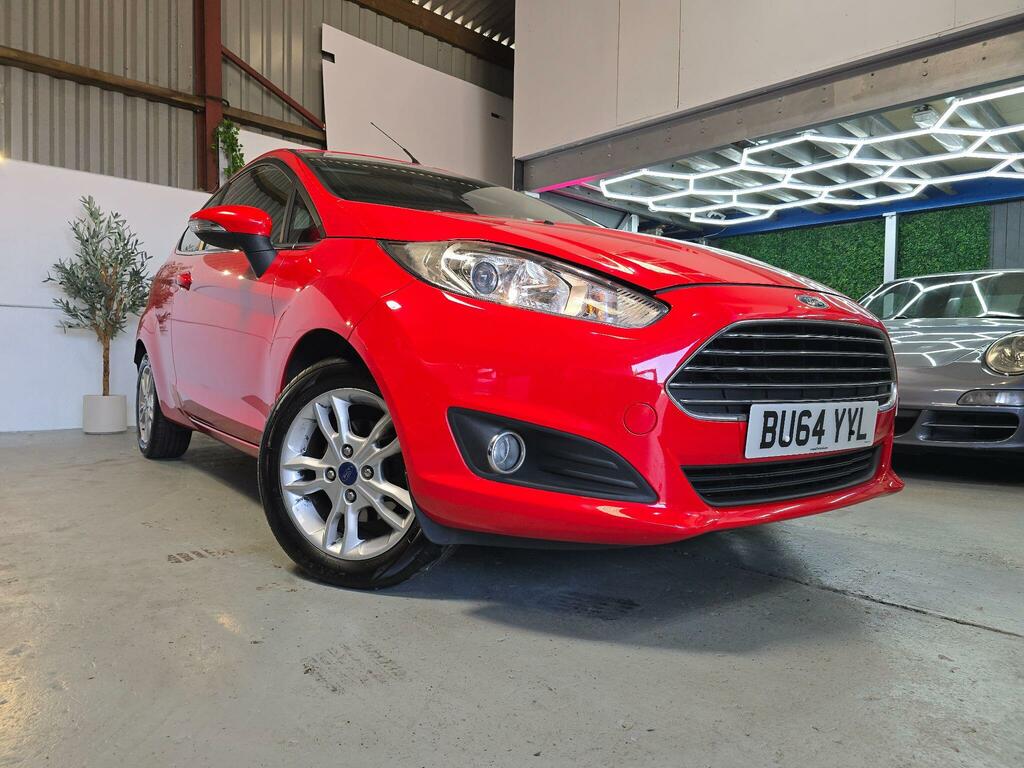 Ford Fiesta Zetec Red #5