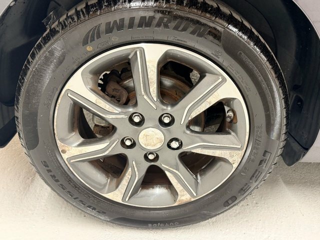 Hyundai Ix20 Se White #24