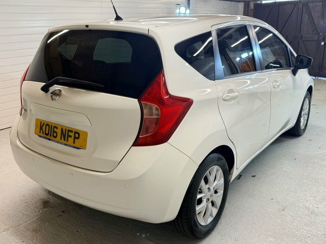 Nissan Note 1.2 Acenta Premium Hatchback Eur White #4