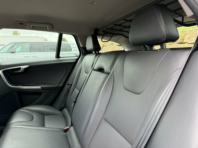 Volvo V60 2018 2.0 D2 Se Nav Estate Euro 6 Grey #5