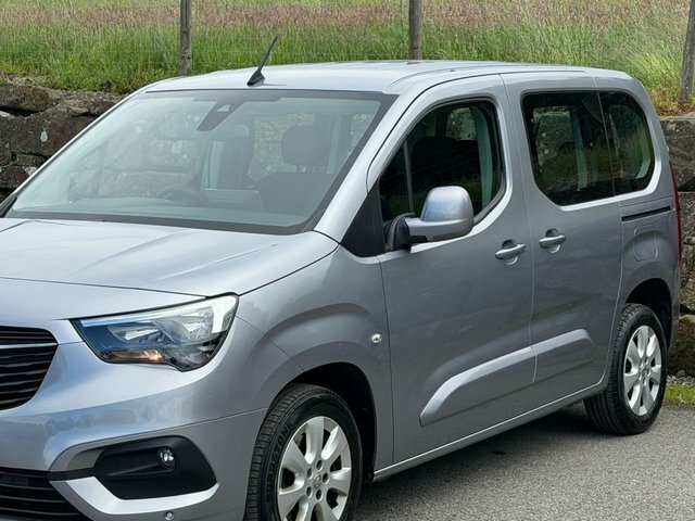 Vauxhall Combo Life Estate Blue #21