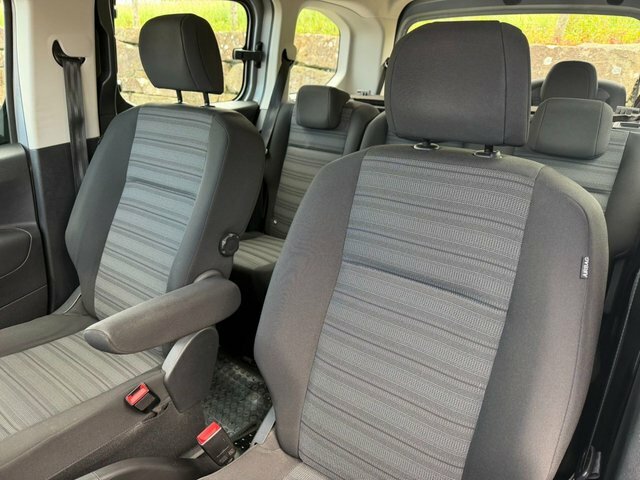 Vauxhall Combo Life Estate Blue #25