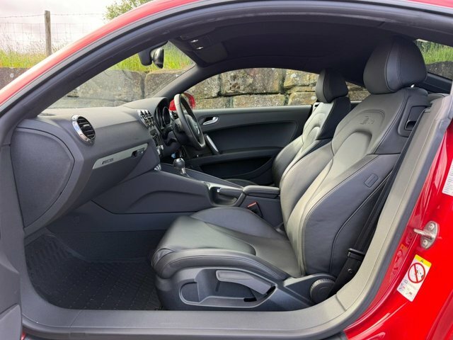 Audi TT 2011 2.0 Tfsi S Line Coupe S Tronic Qua Red #5