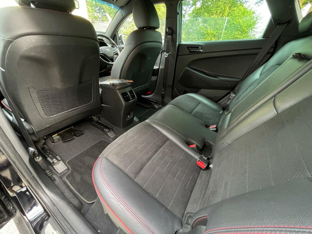 Hyundai Tucson Se Nav White #8