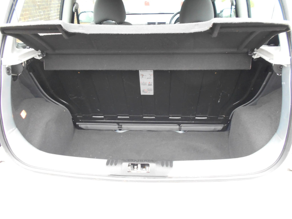 Volkswagen Fox 1.2 6V Hatchback Euro 4 55 Ps Silver #5